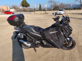 Cubre Piernas Tucano Urbano Honda ADV 350