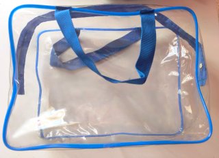 Maletín transparente con asas azules