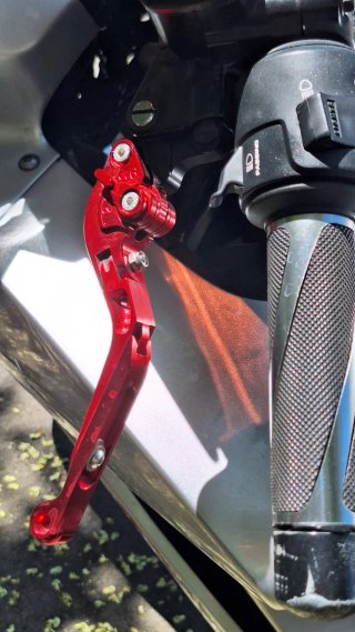 Honda VFR 800 F con maletas GIVI
