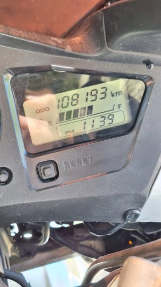 Honda VFR 800 F con maletas GIVI