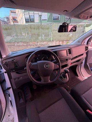 🚐 Opel Vivaro Combi L2 Camper – 2021 – 85.000 km