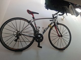 Bicicleta de carretera Massi