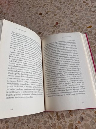 Lote 3 Libros Julio Verne Nabokov Marie Curie⁠
