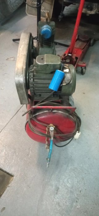 Compresor AIRCO rojo