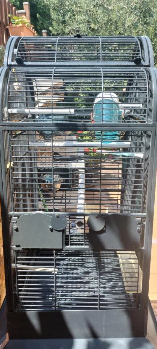 Jaula grande para pájaros