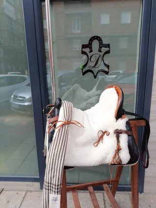 Montura Vaquera Asiento Profundo