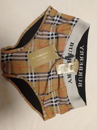 Bañador Burberry Clásico