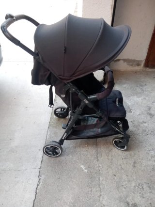 Cochecito bebé Baby Monster Kuki negro