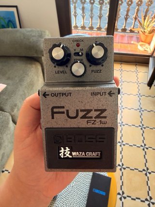 Boss FZ-1W Fuzz Waza Craft Pedal Guitarra