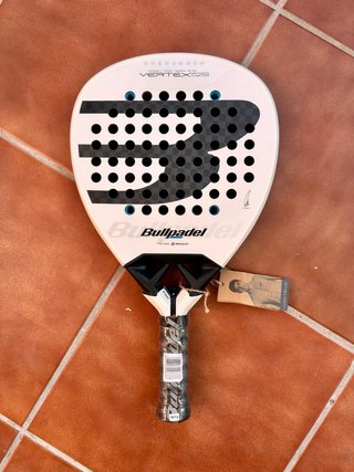 Pala de pádel Bullpadel Vertex 05 2026 NUEVA