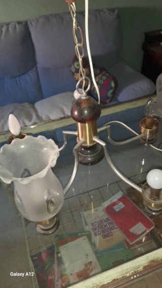 Lámpara de techo colgante dorada