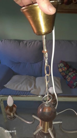 Lámpara de techo colgante dorada
