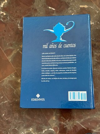 Libro mil años de cuentos