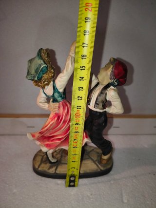 Figura de pareja bailando