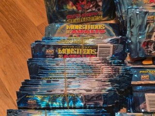 200 Sobres Cromos Monstruos del Asfalto