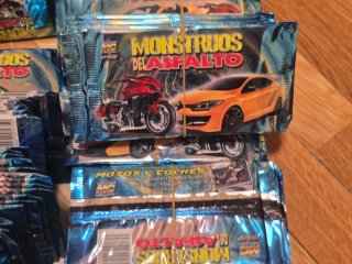 200 Sobres Cromos Monstruos del Asfalto