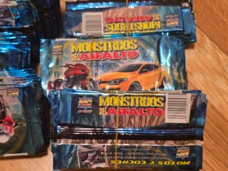 200 Sobres Cromos Monstruos del Asfalto