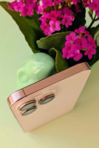 iPhone 16 Pro Max Dorado/Rosa