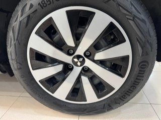 Mitsubishi Colt 100T GLP Motion