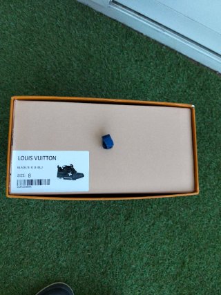 Scarpe Louis Vuitton nere e bianche