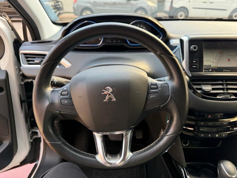 Peugeot 2008 1.6 BlueHDI S&S Allure 2019, foto 8