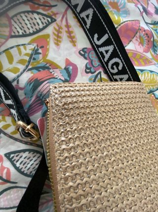 Bolso bandolera porta móvil