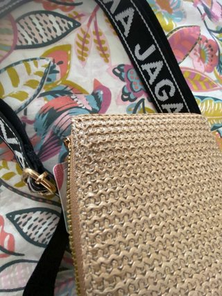 Bolso bandolera porta móvil
