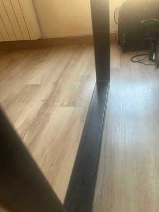 Mesa madera maciza patas hierro