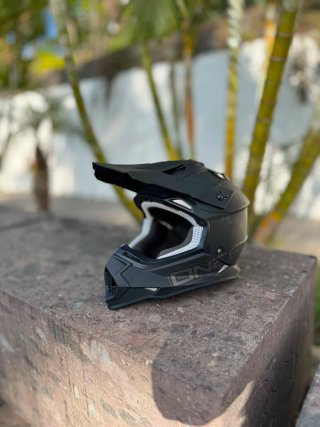 Casco Motocross O'Neal 2SRS Negro