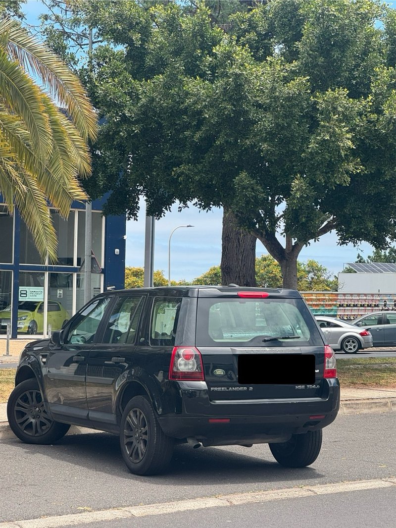 Land Rover Freelander 2009 - foto 1