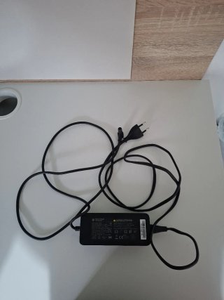 Cargador Original Xiaomi Patinete Eléctrico