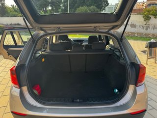 BMW X1 2011