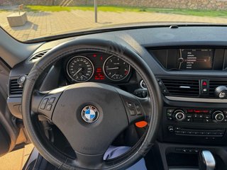BMW X1 2011