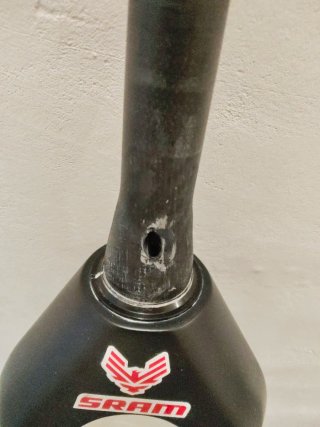 Horquilla rígida carbono MTB