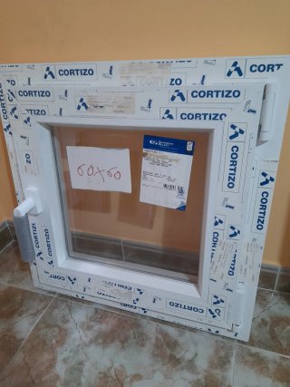 Ventana PVC Cortizo 60x60