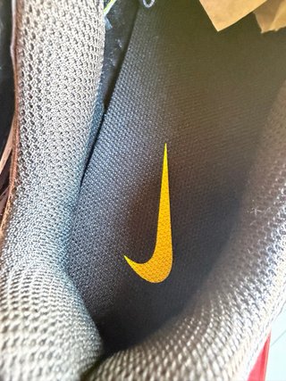 Nike P-6000 Negro Gris Amarillo