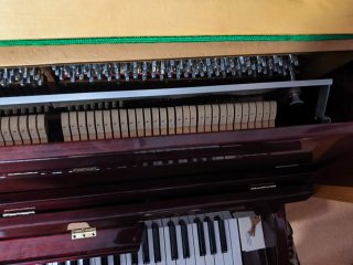 Piano Melford Marrón