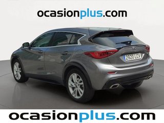 Infiniti Q30 1.6T Premium 90 kW (122 CV)