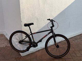 Bicicleta BMX Haro pistol estilo wheli