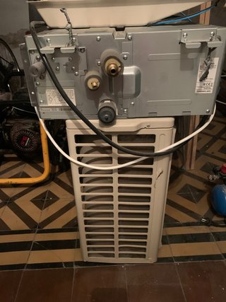 Aire Ac. Fujitsu Inverter 4500 Frigorías con gas