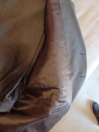 Traje de caballero gris