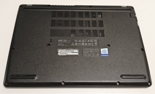 Portátil Acer TravelMate P214-52 Negro