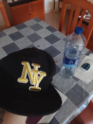 Gorra Obey El Niño Gris/Rosa