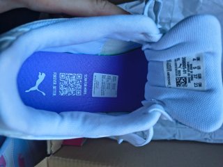Puma Sneakers