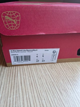 Puma Sneakers