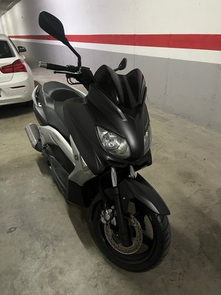 Yamaha X-max 250 sport