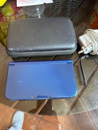 Nintendo 3DS XL