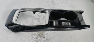 CONSOLA CENTRAL PEUGEOT 208 (P2) 1.2I TURBO 100 F