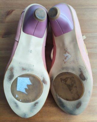 Zapatos Namartin rosa T-Strap con cortes