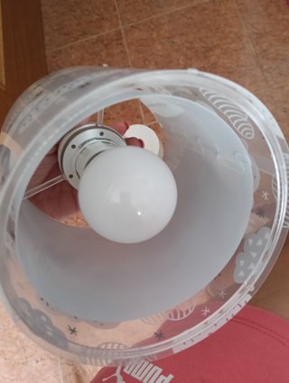 Lámpara colgante infantil nubes